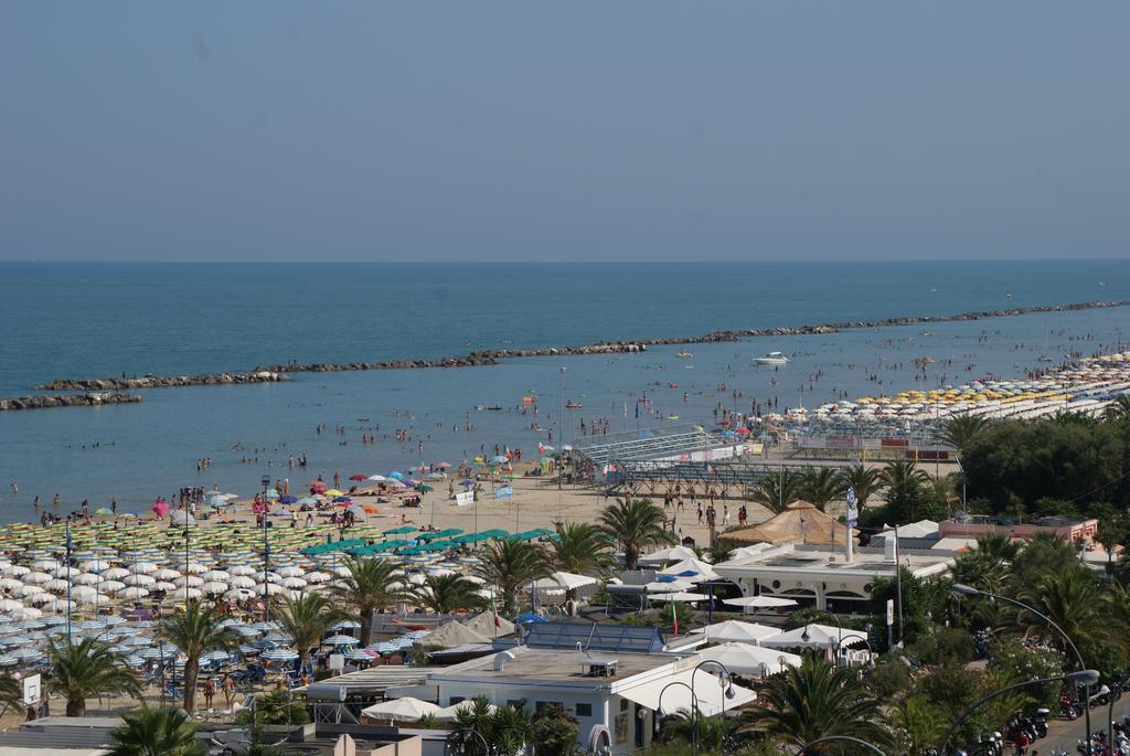 Casa Vacanze Villa Spina San Benedetto del Tronto Exterior photo