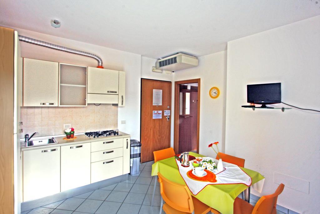 Casa Vacanze Villa Spina San Benedetto del Tronto Exterior photo